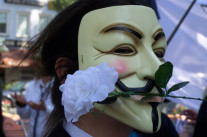 La paire anonymat et activisme sur Internet: indispensable?